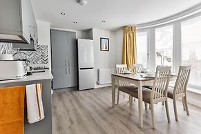 Beautiful Seaside Apartment in Filey