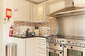 4 Bedroom Cottage in Ashbourne