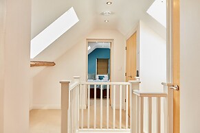 4 Bedroom Cottage in Ashbourne