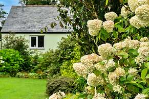 Studio in Cornwall Near Tintagel Castle