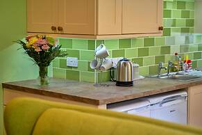 Studio in Cornwall Near Tintagel Castle