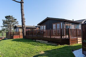 Pet-friendly Chalet in Torpoint, No Deposit