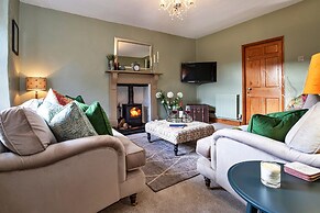 Cottage in Casterton Near Kirkby Lonsdale