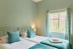 Cottage in Derbyshire With Private Garden