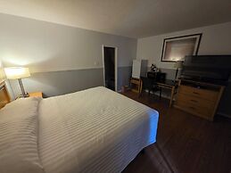 Falcon Nest Motel
