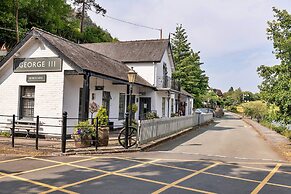 Cottage by Mawddach Trail With Stunning Views