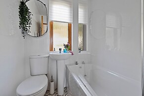 Cottage by Moray Firth With Stunning Views