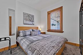 Cottage by Moray Firth With Stunning Views