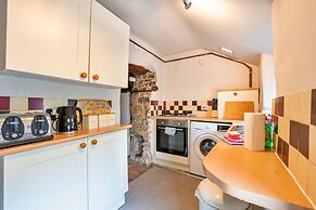 Cottage in Bradwell Near Peak Cavern
