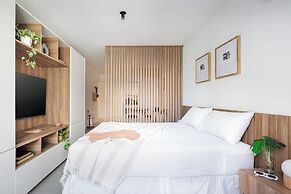 Hestia at retiro new and chic studio JC