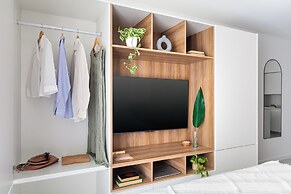 Hestia at retiro new and chic studio JC