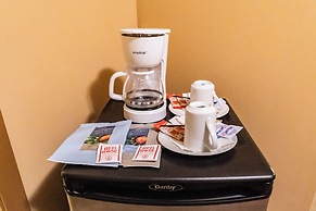 SKKY Hotel