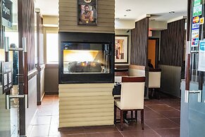 SKKY Hotel