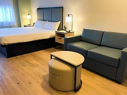 SKKY Hotel