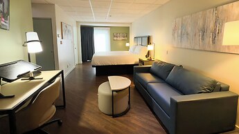 SKKY Hotel