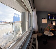 SKKY Hotel