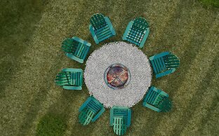 2-Bedroom cabin Hot tub Fireplace PS5