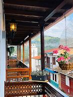 HOTEL PLENITUD JARDÍN