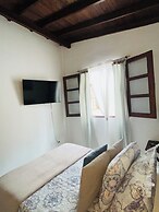 HOTEL PLENITUD JARDÍN