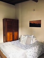 HOTEL PLENITUD JARDÍN