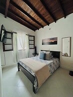 HOTEL PLENITUD JARDÍN