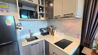 Room-a302 - 1 Bdr Condo With Sea View, A