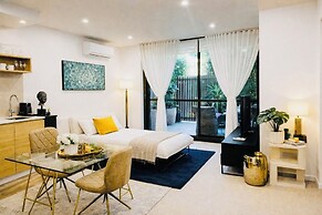 Royal Executive Living Garden Executive