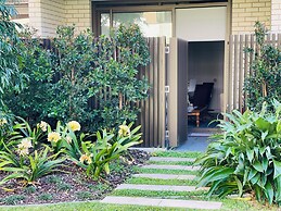 Royal Executive Living Garden Executive