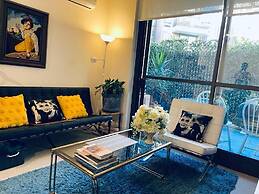 Royal Executive Living Garden Executive