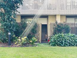 Royal Executive Living Garden Executive