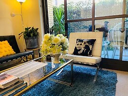 Royal Executive Living Garden Executive