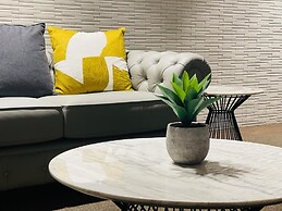 Royal Executive Living Garden Executive