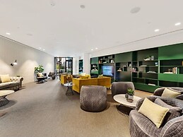 Royal Executive Living Garden Executive