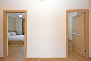 2 bedroom Apartment on Aram street