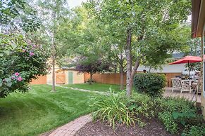 Spacious Old Town Home Walk to Dining & Culture!