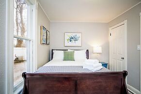 Greeley Station UNC Retreat w/ Fire Pit & Bikes