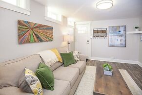 Greeley Station UNC Retreat w/ Fire Pit & Bikes