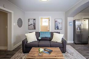 Greeley Station UNC Retreat w/ Fire Pit & Bikes