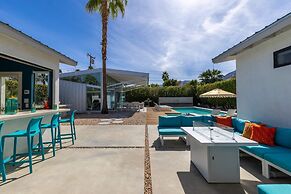Luxury 4-bedroom Home With Pool Spa Stunning Mountain Views