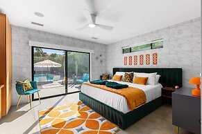 Luxury 4-bedroom Home With Pool Spa Stunning Mountain Views