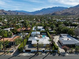 Luxury 4-bedroom Home With Pool Spa Stunning Mountain Views