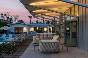 Luxury 4-bedroom Home With Pool Spa Stunning Mountain Views