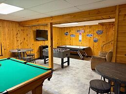 Hunter Hills Haven - Secluded Luxe Cabin Getaway With Mountain Views S