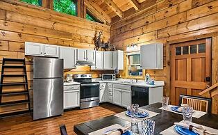 Hunter Hills Haven - Secluded Luxe Cabin Getaway With Mountain Views S