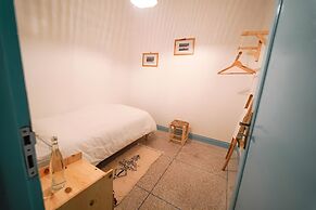 Anza Sets House