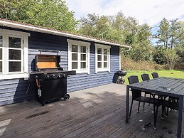 6 Person Holiday Home in Gedser