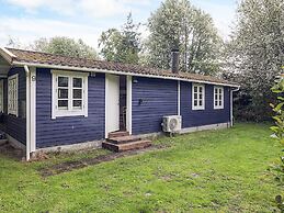 6 Person Holiday Home in Gedser