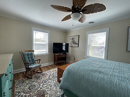 Gracie's Place 2 Bedroom Cottage