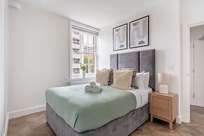 Modern 1BR Downtown Stay