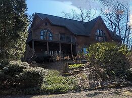 The Carriage House Inn Bed and Breakfast